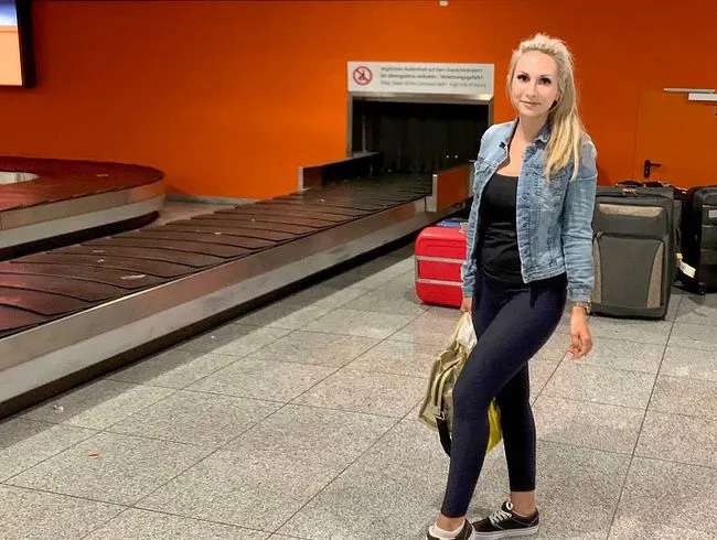 Vom Flughafen in alle Löcher - Unbekannter benutzte mich als 3-Loch Stute!!